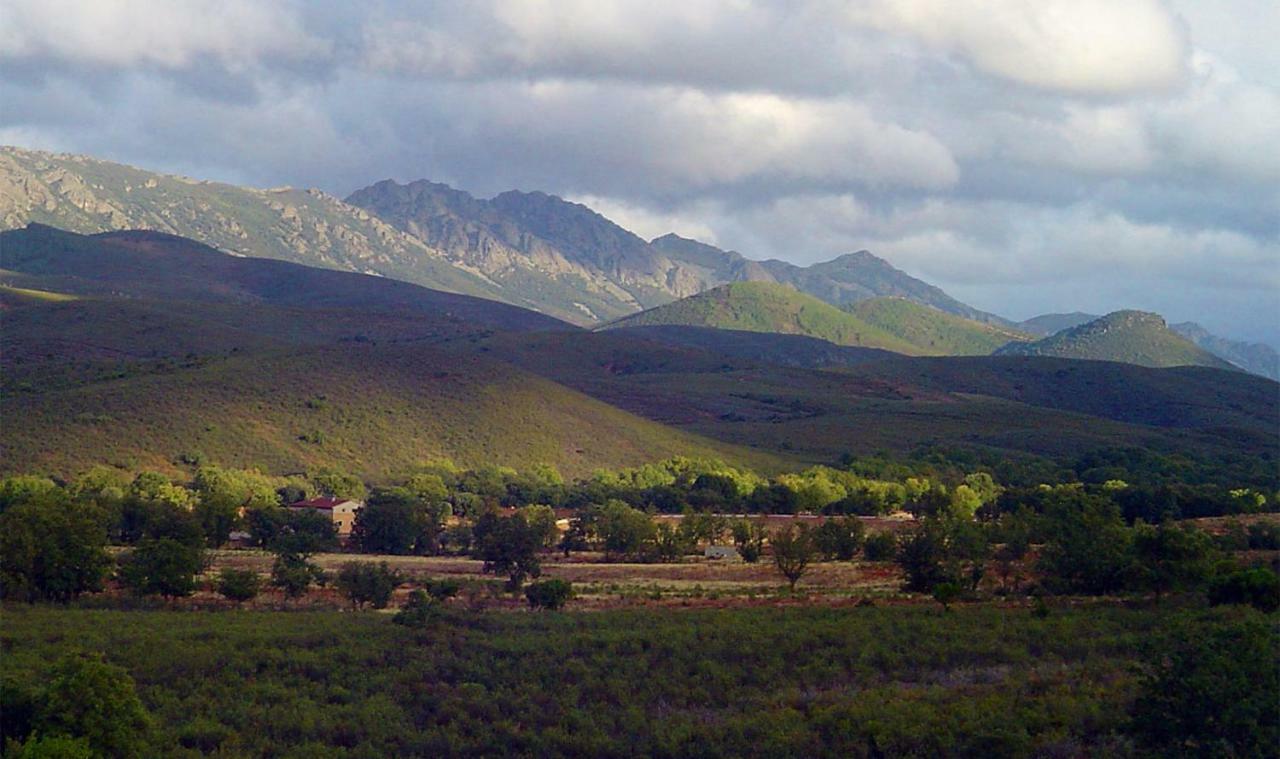 Las Lucías, experiencias de ecoturismo Navatrasierra Exterior foto